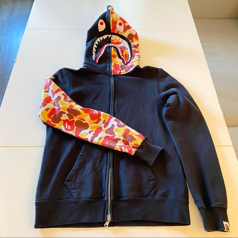 Bape Full Zip limited edition